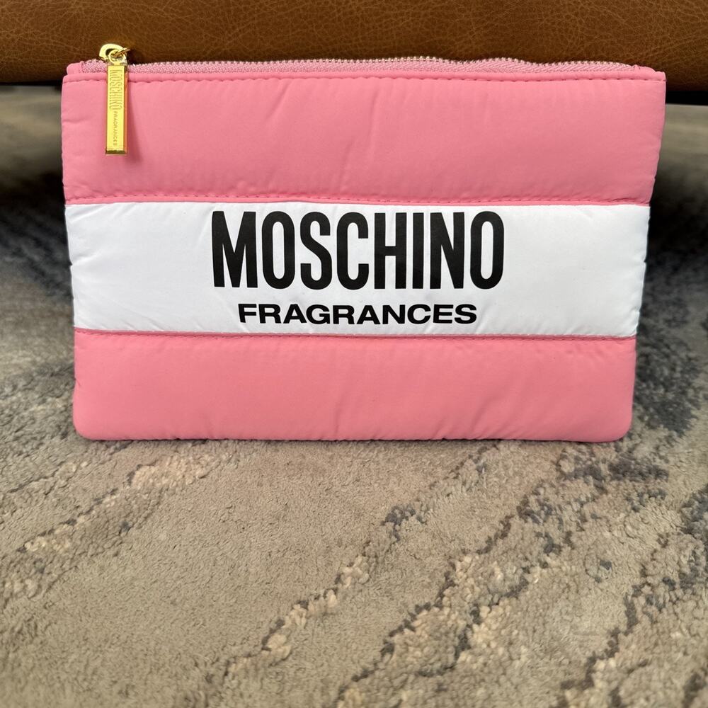 MOSCHINO FRAGRANCE WOMEN'S LUXURY QUILTED TRAVEL FLAT POUCH 9.5” W X 6.5”H NEW